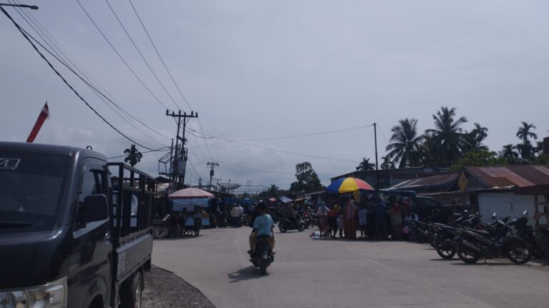 Pasar Sabtu Sungai Gergaji